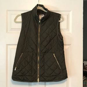 Old Navy Jackets & Coats - Army green vest Old Navy Jackets & Coats - Army green vest